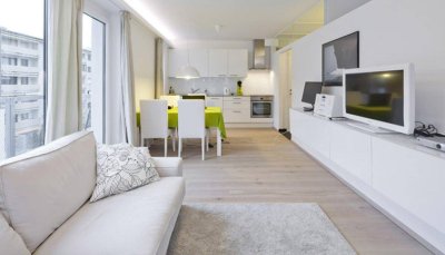 TOPLAGE direkt am Fürstenweg - Moderne 2-Zimmer-Wohnung mit Balkon und eigenem Autoabstellplatz - Ideal für Singles oder Paare