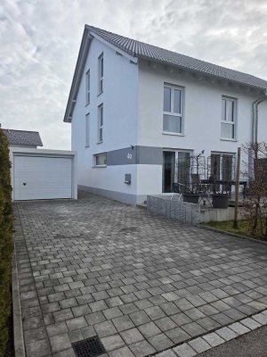 Sehr schöne, moderne Doppelhaushälfte in Memmingen/Steinheim direkt vom Eigentümer