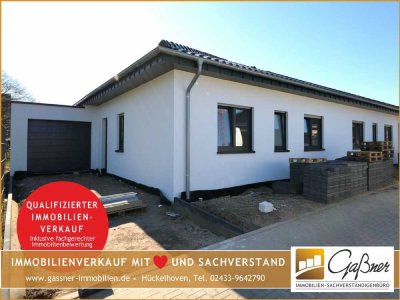 Neubau Bungalow-Doppelhaushälfte mit Garage in Waldfeucht