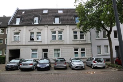 !!! RENOVIERTE 3,5 RAUM WOHNUNG 2.OG IN DER GELSENKIRCHENER - CITY !!