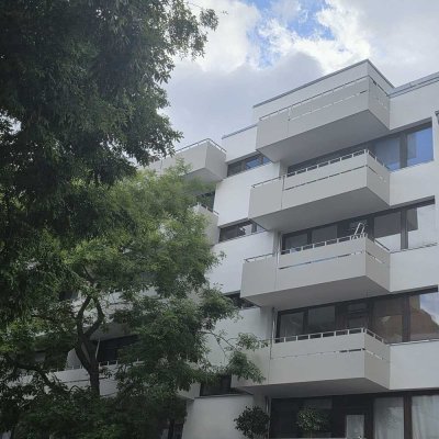 Kapitalanlage: 5 Wohnungen, 3 vermietet, 2 frei – Aufzug & Balkon