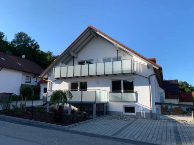 Sanierte Eigentumswohnung mit Terrasse und Garten in Rohrbach (Ilm) / Nähe A9!