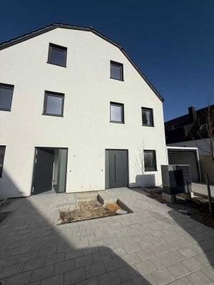 BEZUGSFERTIG*Neubau-Doppelhaushälfte in sehr guter Lage*Familienfreundlich*TOP-Anbindung*