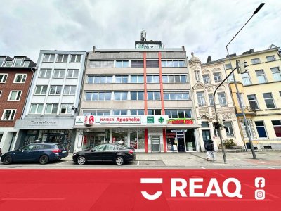 Erstbezug ! Hervorragende 4er WG Wohnung mitten in der Innenstadt! Balkon & Aufzug.