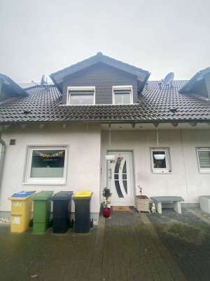 ***Gepflegtes Reihenmittelhaus mit Garten***