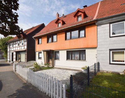 Herzberg am Harz: Gepflegtes Reiheneckhaus auf schönem Grundstück...