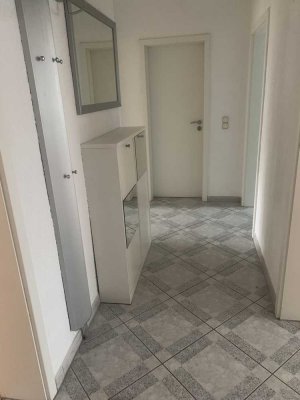 Schöne 3 Zimmer Wohnung im 2 OG mit Balkon in Köln Riehl