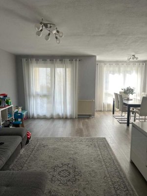Stilvolle 3,5-Raum-EG-Wohnung mit gehobener Innenausstattung mit EBK in Eppingen