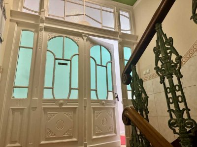 Großzügige Altbau-Einheit (153 qm) nahe Unikliniken – Wohnen, Büro, Praxis & Mischkonzept | 07/2026