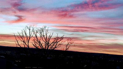 "Platz wie im eigenen Haus, aber mit dem Komfort einer Wohnung - Große 5,5-Zi.-Mais. in BB-Waldburg"