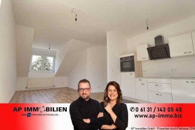 *PROVISIONSFREI FÜR DEN KÄUFER* Sanierte Traumwohnung - 2 ZKBB + 2 PKW-Stellplätze...