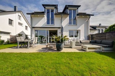 MÖBLIERT - PERFEKT FÜR FAMILIEN - Tolles Haus mit Terrasse und Garten