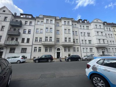 3 Zimmer Altbauwohnung mit Balkon in Leipzig Möckern