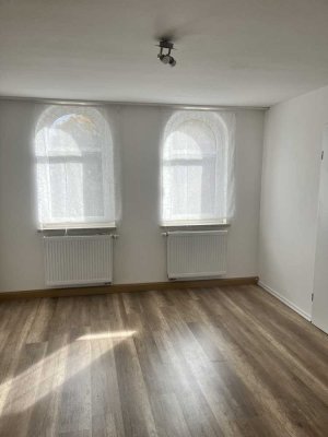 Ruhige 3,5-Raum-Wohnung im Zentrum mit Blick über Saalfeld