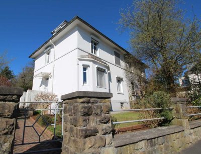 Edle DHH im Dortmunder Süden mit Gartenstadt-Charakter!