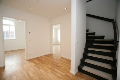 4 Zimmer * Maisonette * Loggia * Masterbad * TG * Bezugsfrei 2026 * Plagwitz