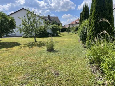 Einfamilienhaus mit Perspektiven & genehmigten Aufstockungsplan