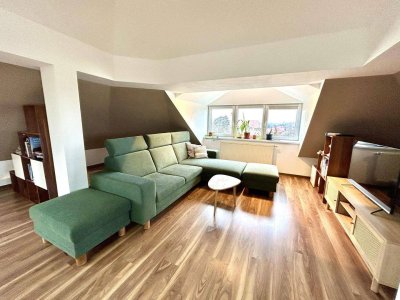 3-Zimmer-Dachgeschosswohnung (110,54 m²) mit Terrasse &amp; 2 Parkplätzen