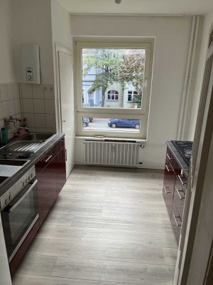 Wohnen mit Charakter: 2-Zimmer-Wohnung in Duisburg-Duissern