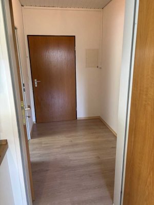 Gepflegte 2-Zimmer Dachgeschosswohnung in Glött
