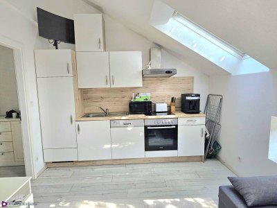 Hübsche Dachgeschosswohnung in Ruhelage- sofortiger Einzug möglich!