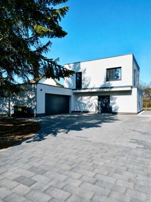 „Neubau trifft Effizienz – exklusives Einfamilienhaus in Kiekebusch“