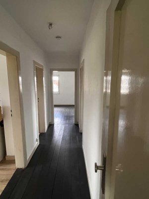 Charmante 2,5-Zimmer Dachgeschosswohnung in Kirchditmold