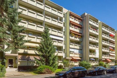 Geräumige 3-Raum-Wohnung mit Balkon!