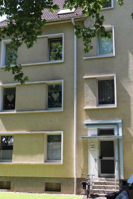 Gemütliche 2,5 Zimmerwohnung mit Balkon