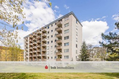 Bezugsfreie 3-Zimmer-Wohnung mit 2 Stellplätzen und 2 Balkonen