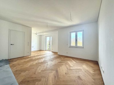 PROVISIONSFREI: Kernsanierter Altbau der keine Wünsche offen lässt - KfW 70EE A+ EG li Bezug 07/25
