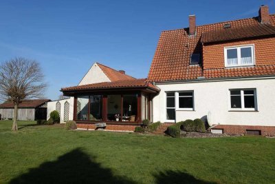 *** Ein bis Zweifamilienhaus in ruhiger Lage mit großem Grundstück***