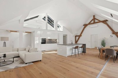 Wahrhaft kaiserlich!Exklusives Penthouse-Design vereint mit historischem Charme