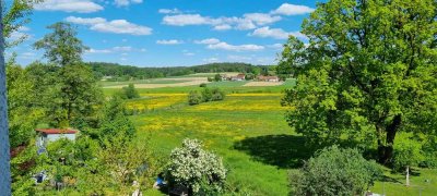 Herrliche 4-Zimmer-Wohnung mit gehobener Ausstattung mit Balkon und EBK in Ilmmünster von privat