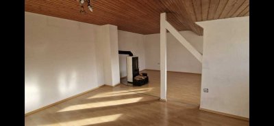 Helle 2,5 Zimmer Wohnung in Karlsruhe Durlach zu vermieten