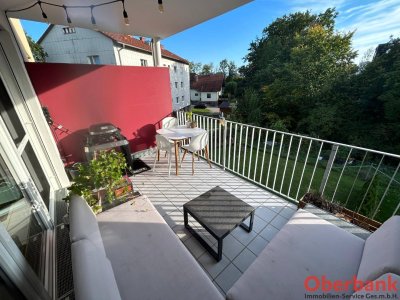 Neuwertig - barrierefrei - Balkon mit Blick ins Grüne - Garagenplatz und zentrumsnah - das alles bietet Ihr neues Zuhause!