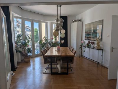 4-Zimmer-Wohnung mit Balkon in Düsseldorf-Pempelfort