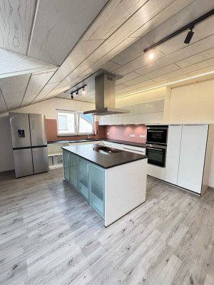 Große 4-Zimmerwohnung in 73333 Gingen!