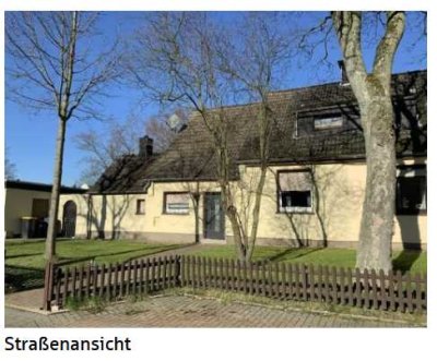 Erstbezug nach Sanierung: Preiswerte 4-Raum-Doppelhaushälfte mit EBK in Bergkamen
