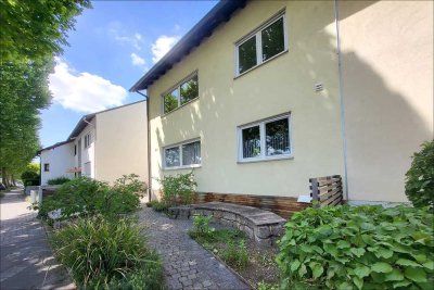 Großzügige 3-Zimmer-Wohnung mit sonnigem Balkon & EBK in beliebter Lage von LU-Oggersheim!