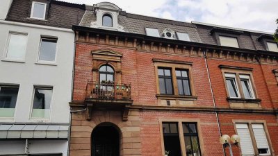 Dachgeschosswohnung mit Klimaanlage in der Innenstadt