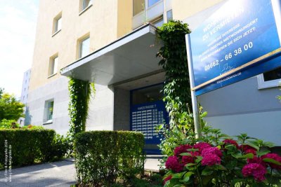 ** ABENDSONNE GENIESSEN ** Moderne 1-Zimmerwohnung m. Balkon