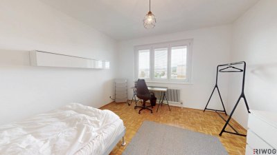 WG-ZIMMER in 3er-STUDENTEN-WG mit AUßENFLÄCHE (550,- Warmmiete Gesamt)
