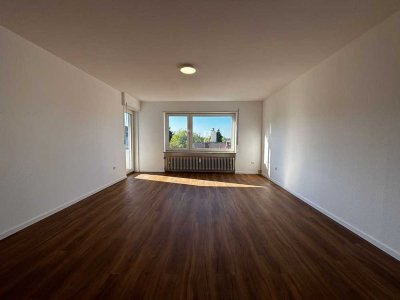 KL - Dansenberg, 4 ZKB, EBK, Balkon, Tageslichtbad, Garage