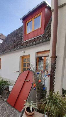 Stilvolles, saniertes 2-Zimmer-Reihenendhaus mit EBK in Otterstadt