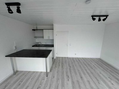 Frisch renoviert! Helle 1-Zimmer-Wohnung mit Balkon in Aachen – teilmöbliert, ideal für Studenten