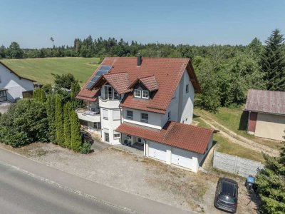Mehrfamilienwohnhaus mit Doppelgarage in Winterbach