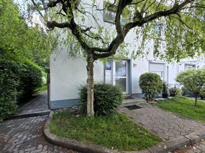 *CHARMANTES REIHENENDHAUS IN EINER SACKGASSE GELEGEN! Essen-Kray*