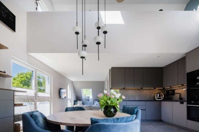 Sofort bezugsfreie Dachgeschoss Galeriewohnung mit Dachterrasse!