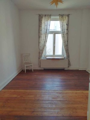 Ein-Zimmer-Wohnung mit Blick ins Grüne in Bonner Südstadt